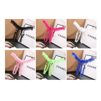 String ouvert dentelle frou-frou