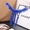 String ouvert dentelle frou-frou