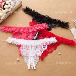 String ouvert dentelle perles papillon