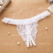 String ouvert dentelle perles papillon