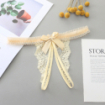 String ouvert dentelle broderie noeud