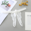 String ouvert dentelle broderie noeud